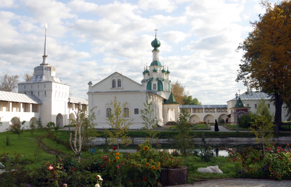 Свято-Введенский Толгский женский монастырь